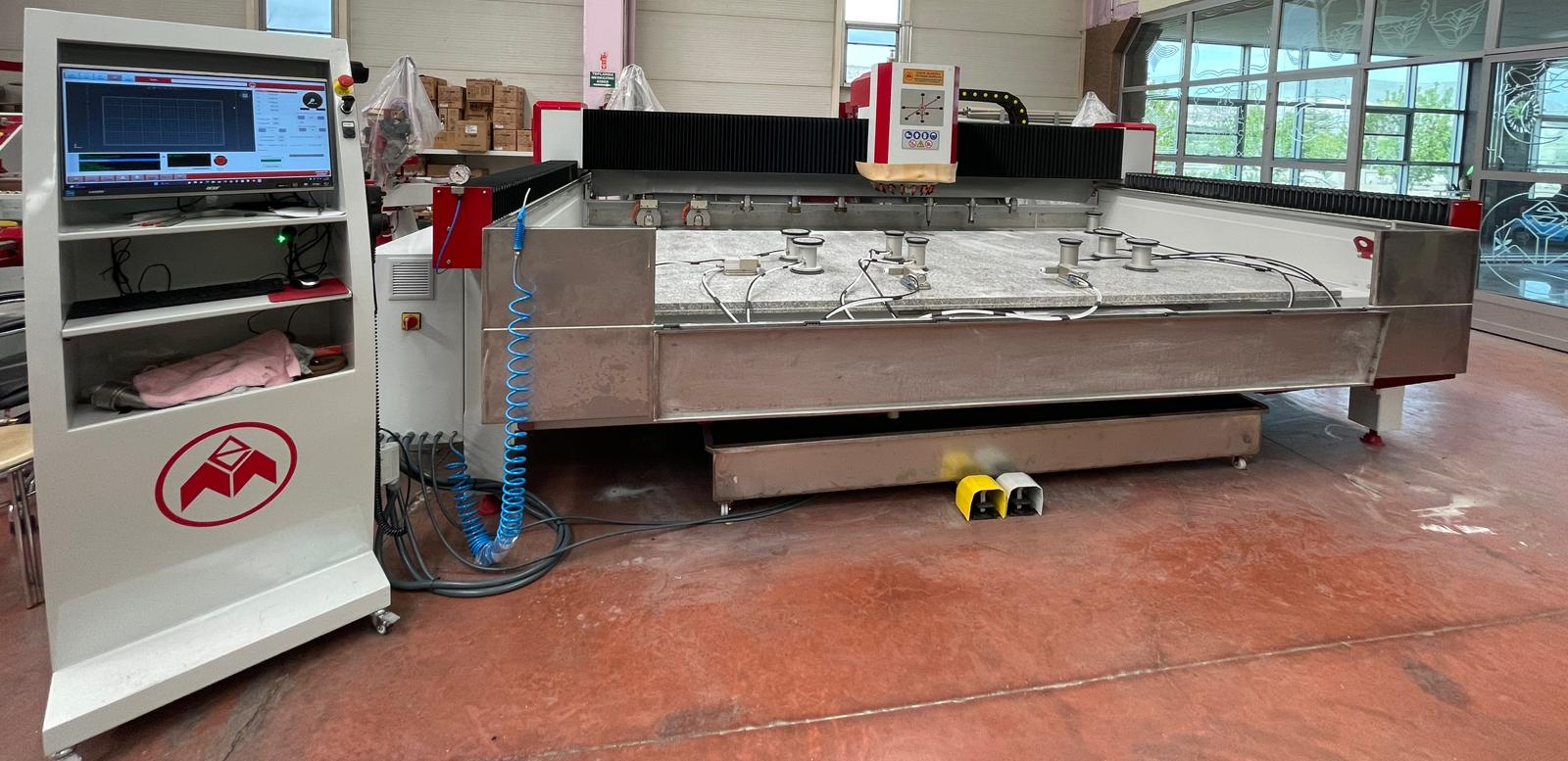 4-Axis CNC Glass Processing Machine (Groove, Edge, Mill) – photo 2